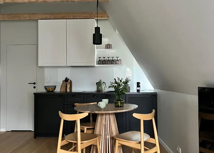 Ela - Elegant Apartment