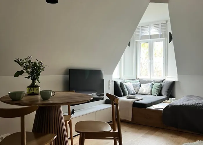 Ela - Elegant Apartment
